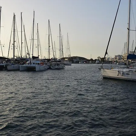 Spiretas 펜션 Naxos City